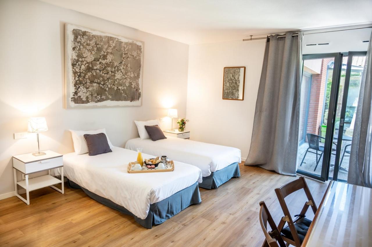 Hotel & Seminaire Le Patio Occitan - Toulouse Ouest - La Ramee Cugnaux Dış mekan fotoğraf